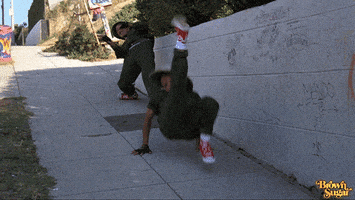 每日GIF(2022-01-12)的gif-Celebrate Get Down GIF by BrownSugarApp