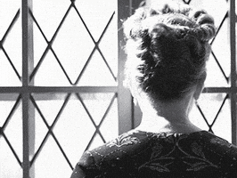每日GIF(2022-01-12)的gif-Frances Mcdormand Macbeth GIF by A24