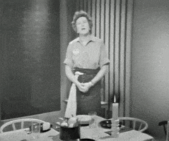 每日GIF(2022-01-12)的gif-Bon Appetit Cooking GIF by Julia Child