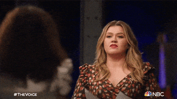 每日GIF(2022-01-14)的gif-Kelly Clarkson Dancing GIF by The Voice