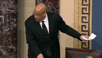 每日GIF(2022-01-20)的gif-Cory Booker Waiting GIF by GIPHY News