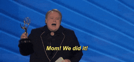 每日GIF(2022-01-22)的gif-Emmy Awards Mom GIF by Emmys