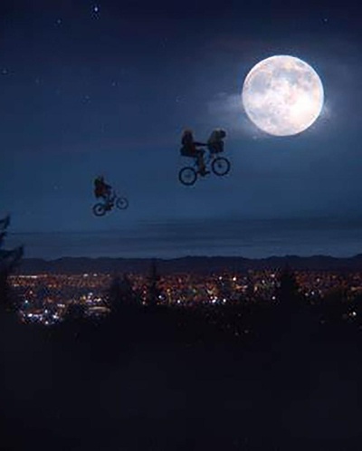 E.T.外星人：假期重聚的海报-正式海报