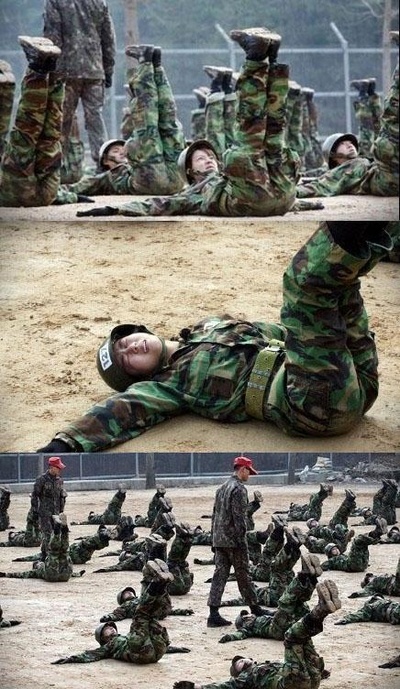 真正的男人女兵特辑2的海报-正式海报