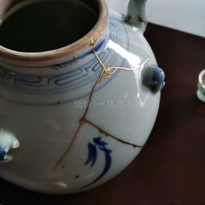 我最爱的中式美的图片-用金缮、锔瓷修复后的中式瓷器、茶器，破碎亦灿烂的美。