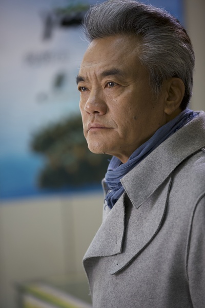 风吹浪涌的海报-角色海报 中国大陆