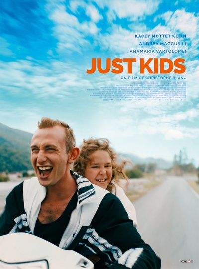 只是孩子的海报-正式海报 法国