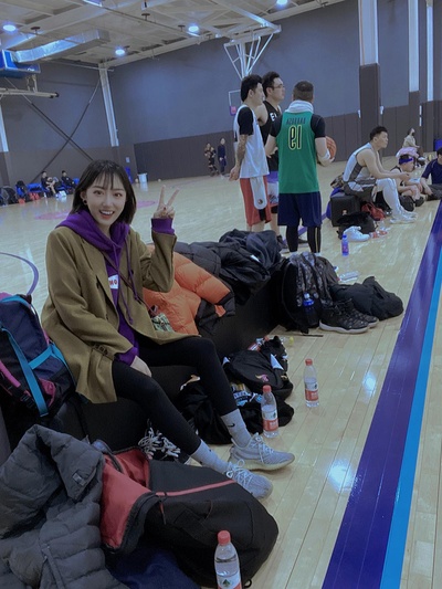 30岁未婚女性的生活的图片-我感觉作为30多岁未婚单身女性唯一的不快乐就是没有异性的亲密感和正常稳定的性生活。其他的都还不错，自由、没有太多的家庭压力、有很多时间做自己想做的事、一人吃饱全家不饿等等…