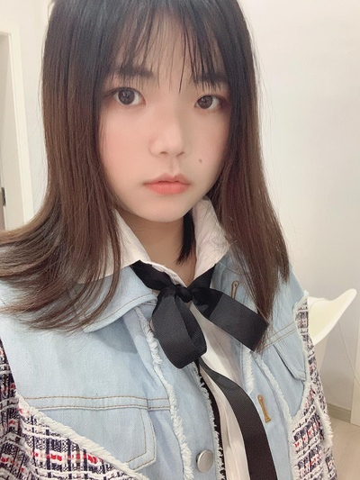 30岁未婚女性的生活的图片-现在很好，以后会更好。<br><br>今年刚好30岁。<br>30岁的第一天，我起床第一件事就是好好照照镜子，感觉也没有怎么变老。<br>毕业七年，靠自己努力，有一份稳定的工作，一套房子，一辆车。<br>体重控制得很好，不算瘦，但是没有小肚子。<br>每天看书，学习，一边工作，一边还保留着一些学生气。<br>非科班考了法考，虽然差七分，但是法学改变了我的思维。<br>法学会坚持学下去。<br>今年努力考法硕。<br>瘦了10斤，练出了马甲线<br>读书37本，英文原版5本<br>英语自毕业后突飞猛进<br>希望有天可以沟通无障碍<br>会做很多菜，味道还不错<br>经常做些新意的食物<br>开始学吉他