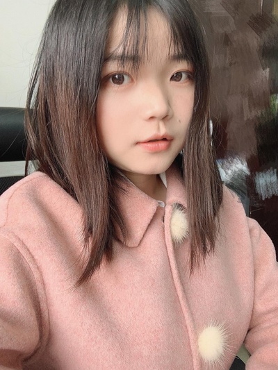 30岁未婚女性的生活的图片-现在很好，以后会更好。<br><br>今年刚好30岁。<br>30岁的第一天，我起床第一件事就是好好照照镜子，感觉也没有怎么变老。<br>毕业七年，靠自己努力，有一份稳定的工作，一套房子，一辆车。<br>体重控制得很好，不算瘦，但是没有小肚子。<br>每天看书，学习，一边工作，一边还保留着一些学生气。<br>非科班考了法考，虽然差七分，但是法学改变了我的思维。<br>法学会坚持学下去。<br>今年努力考法硕。<br>瘦了10斤，练出了马甲线<br>读书37本，英文原版5本<br>英语自毕业后突飞猛进<br>希望有天可以沟通无障碍<br>会做很多菜，味道还不错<br>经常做些新意的食物<br>开始学吉他