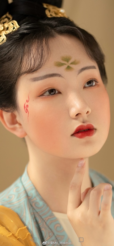 文艺作品中让你印象深刻的中式妆容的图片-希望影视作品能有这样的妆容，韩式大平眉看腻了