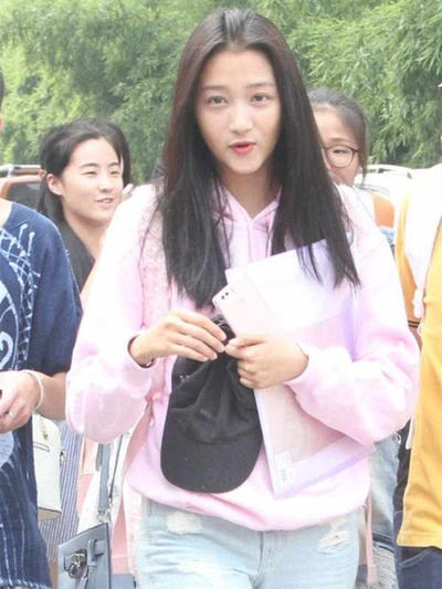 哪些撞脸的影视演员的图片-不知道b站的这位和关晓彤算不算