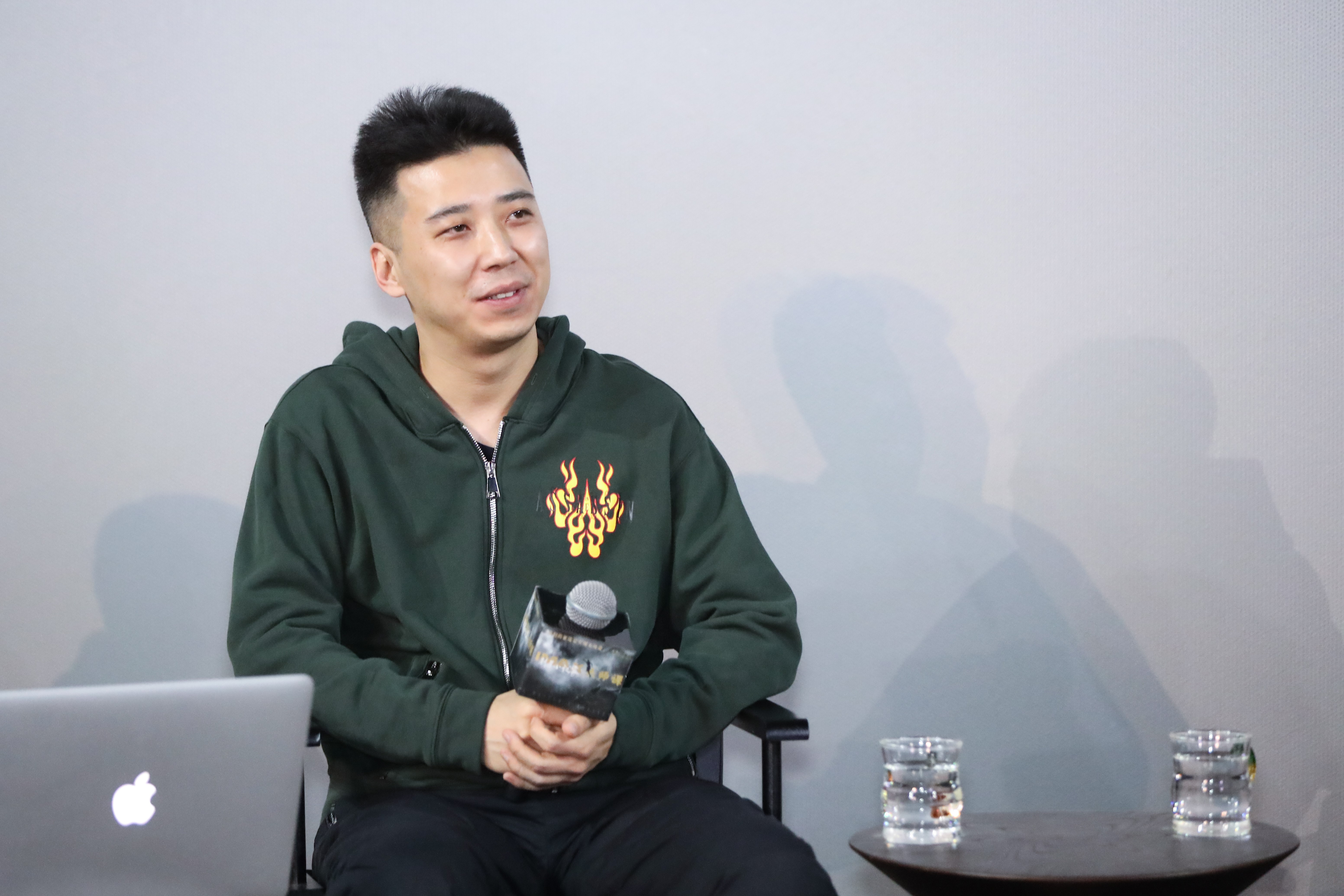 刺杀小说家剧照的剧照