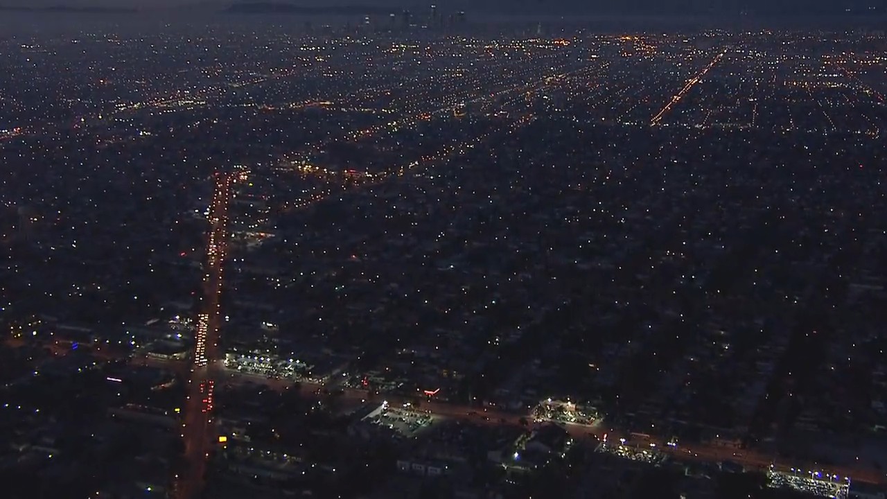 实境之旅：航拍美国洛杉矶风景剧照的剧照
