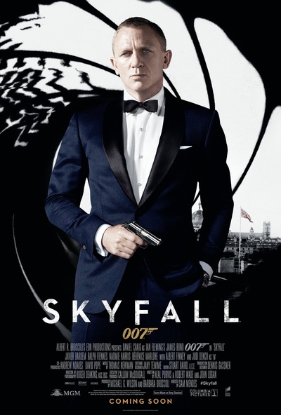 007：大破天幕杀机的海报-正式海报 英国