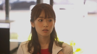 金装律师(日版)的海报-角色海报 泉里香 饰 梅宫茜