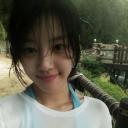 李侑菲