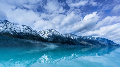 (20170304)的图片-新西兰南岛的塔斯曼湖 (© UpdogDesigns/iStock/Getty Images Plus)