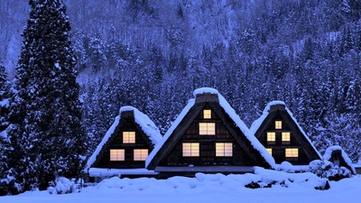 (20181207)的图片-【今日大雪】被大雪覆盖的合掌屋，日本白川乡 (© Toyofumi Mori/Getty Images)
