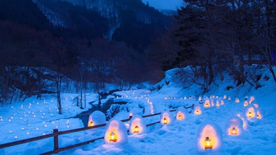 (20190215)的图片-汤西川温泉雪屋祭，日本栃木县 (© Em7/Shutterstock)