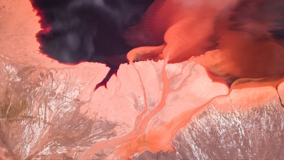 (20190218)的图片-鸟瞰尾矿池，澳大利亚 (© Amazing Aerial/Offset)
