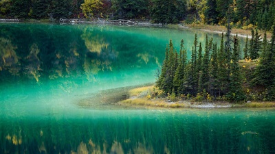 卡克罗斯附近的翡翠湖，加拿大育空地区 (© David Noton Photography/Alamy Stock Photo)(20190413)的图片-卡克罗斯附近的翡翠湖，加拿大育空地区 (© David Noton Photography/Alamy Stock Photo)