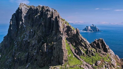 斯凯利格群岛（由斯凯利格·迈克尔岛和小斯凯利格岛组成），爱尔兰 (© Design Pics/DanitaDelimont.com)(20190504)的图片-斯凯利格群岛（由斯凯利格·迈克尔岛和小斯凯利格岛组成），爱尔兰 (© Design Pics/DanitaDelimont.com)