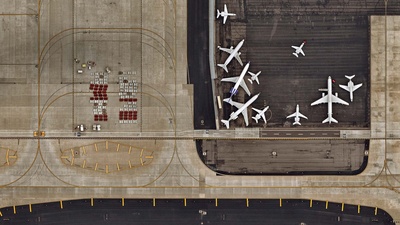 凤凰城天港国际机场鸟瞰图，亚利桑那 (© Nearmap/Getty Images)(20191127)的图片-凤凰城天港国际机场鸟瞰图，亚利桑那 (© Nearmap/Getty Images)