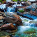 Bhagsu的热带瀑布，印度喜马偕尔邦 (© f9photos/iStock/Getty Images Plus)(20200415)