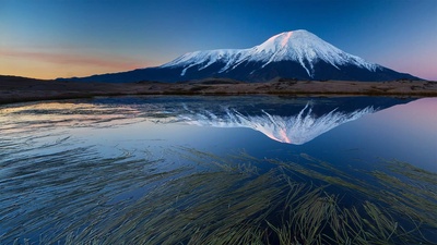 堪察加半岛上的扎尔巴奇克火山，俄罗斯 (© Egor Vlasov/Shutterstock)(20200706)的图片-堪察加半岛上的扎尔巴奇克火山，俄罗斯 (© Egor Vlasov/Shutterstock)