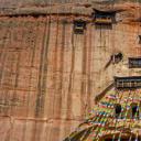 马蹄寺风景区内的马蹄寺和石窟，中国甘肃省 (© Ana Flašker/Alamy)(20201019)
