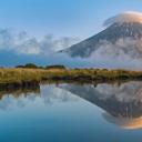 塔拉纳基山，新西兰艾格蒙特国家公园 (© Francesco Vaninetti/plainpicture)(20201129)