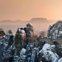 易北河上的巴斯泰桥，德国撒克逊瑞士国家公园 (© Reinhard Schmid/eStock Photo)(20201215)