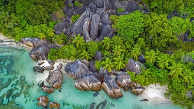 拉迪格岛德阿让海滩上的岩石，塞舌尔 (© Roland Gerth/eStock Photo)(20210629)的图片-拉迪格岛德阿让海滩上的岩石，塞舌尔 (© Roland Gerth/eStock Photo)