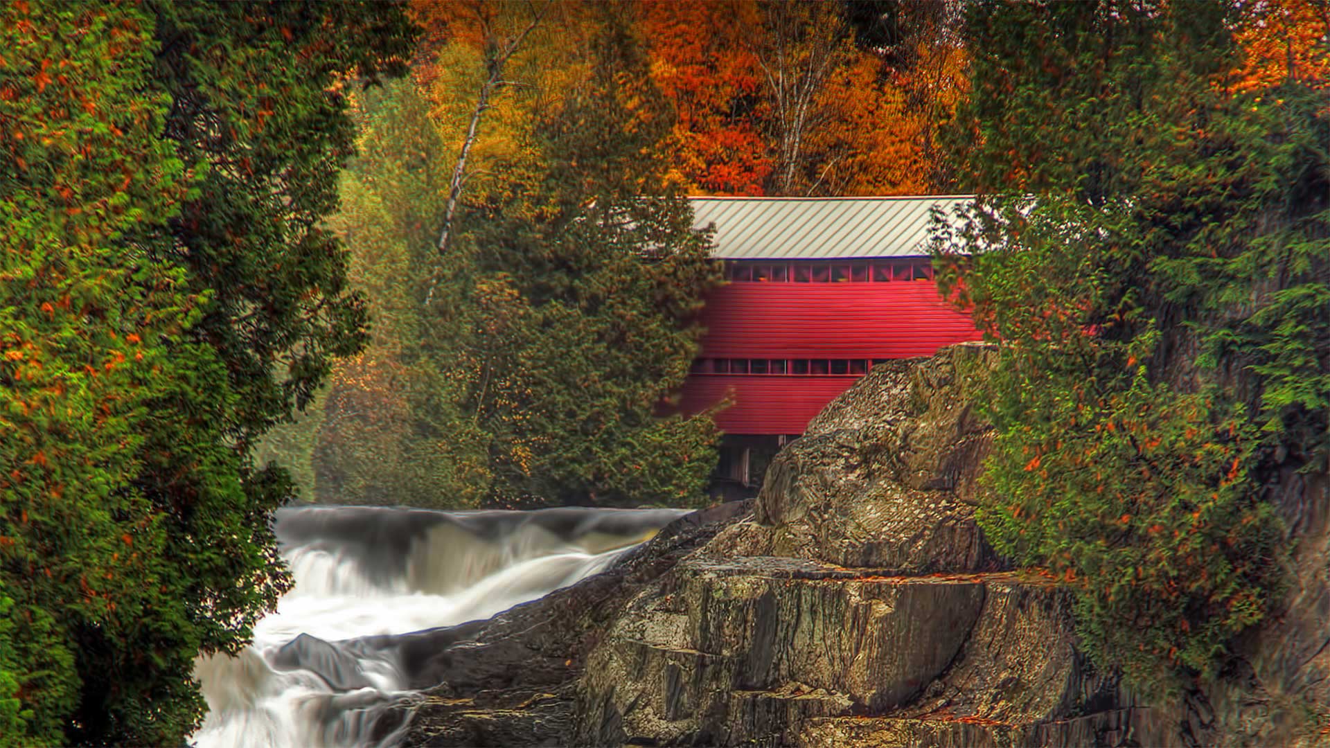 Pont Rouge (Red Bridge) over the Palmer River in Sainte-Agathe-de-Lotbinière, Quebec, Canada (© Jean Surprenant/Getty Images)(20211105)的图片-Pont Rouge (Red Bridge) over the Palmer River in Sainte-Agathe-de-Lotbinière, Quebec, Canada (© Jean Surprenant/Getty Images)