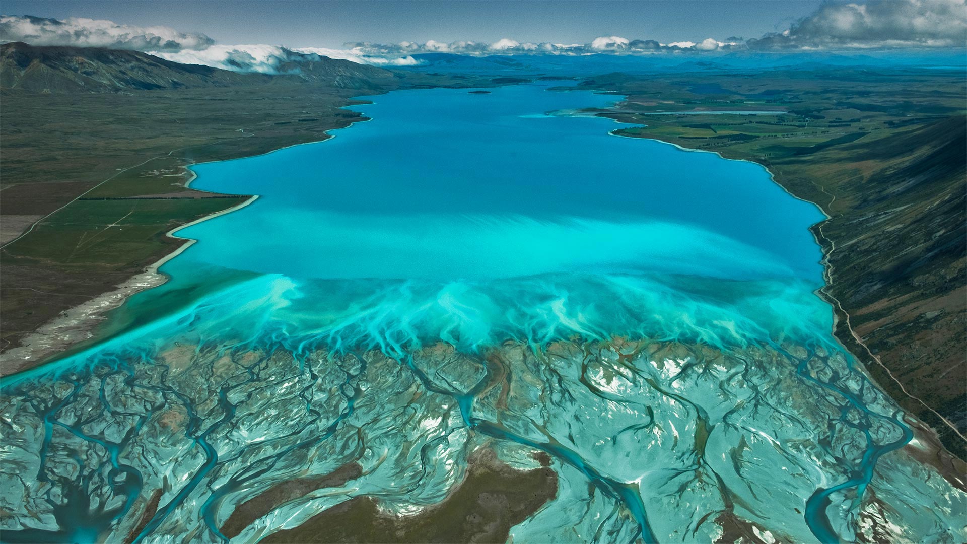 以新西兰南岛奥拉基/库克山国家公园为背景的特卡波湖 (© Sophie Dover/Getty Images)(20220307)的图片-以新西兰南岛奥拉基/库克山国家公园为背景的特卡波湖 (© Sophie Dover/Getty Images)